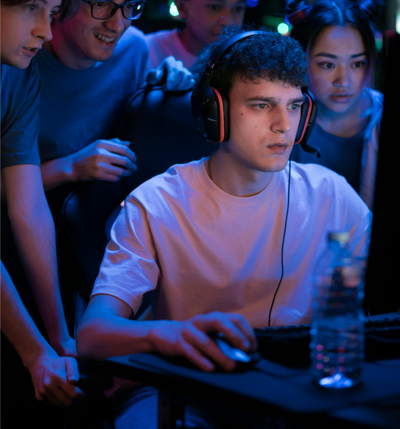 GAMING & E-SPORTS