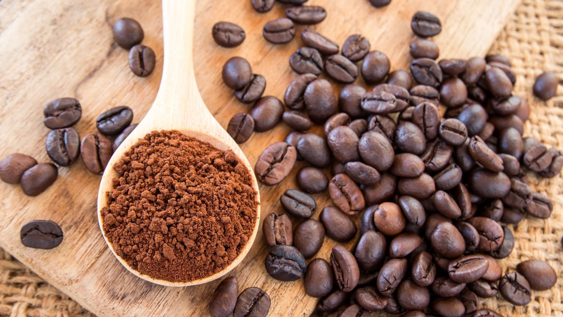 Caffeine Alternatives: Natural Ways to Increase Energy and Focus