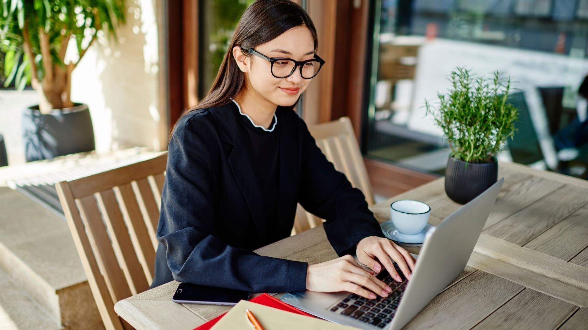 Nootropics for Remote Workers: Beating Burnout and Staying Productive at Home